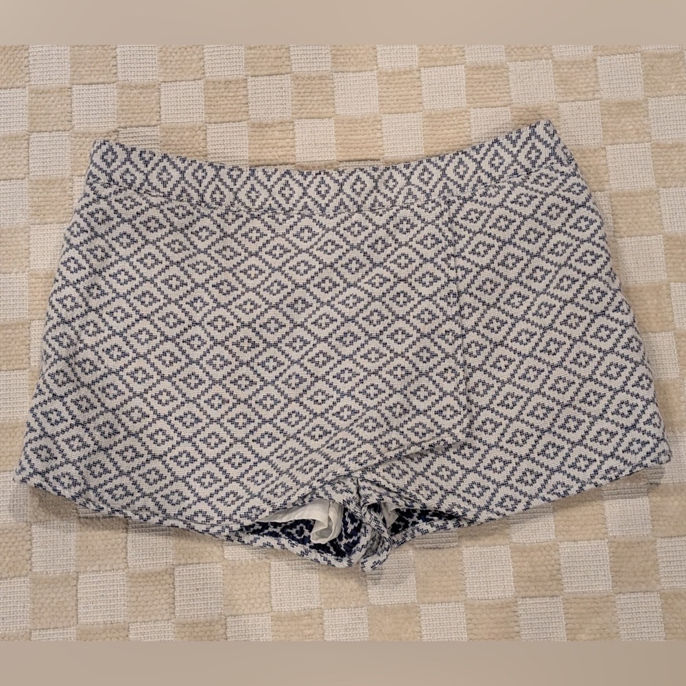 GAP Blue and White Geometric Patterned Skort Size 10